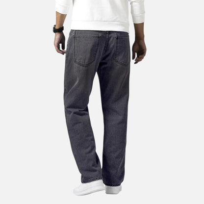 Men's Relaxed Straight Leg Denim Jeans