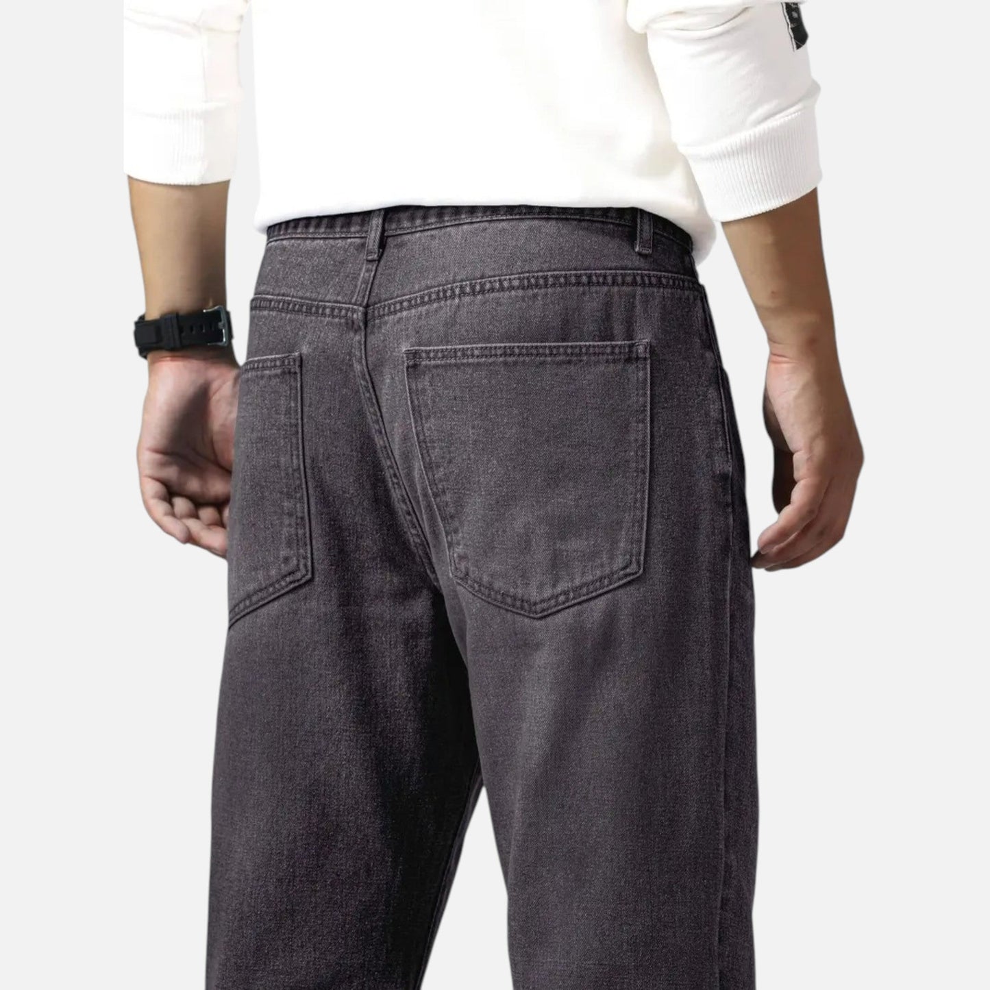 Men's Relaxed Straight Leg Denim Jeans