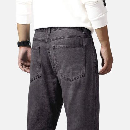 Men's Relaxed Straight Leg Denim Jeans