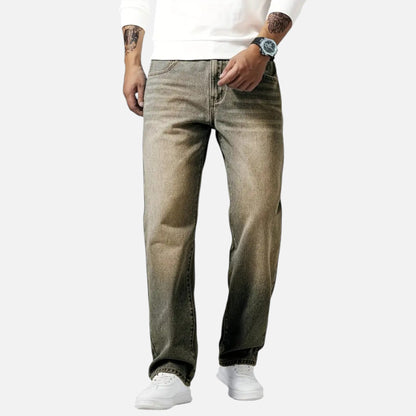 Men's Relaxed Straight Leg Denim Jeans