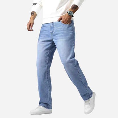 Men's Relaxed Straight Leg Denim Jeans